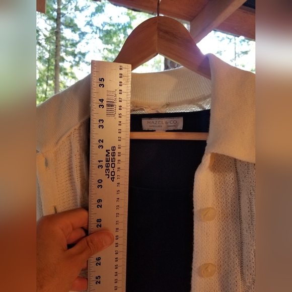 White Shawl Sweater & Black Velvet Long Sleeve Scoop Neck Dress Hazel & Co Small - Picture 12 of 16